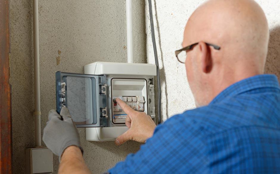 cherche électricien Clamart